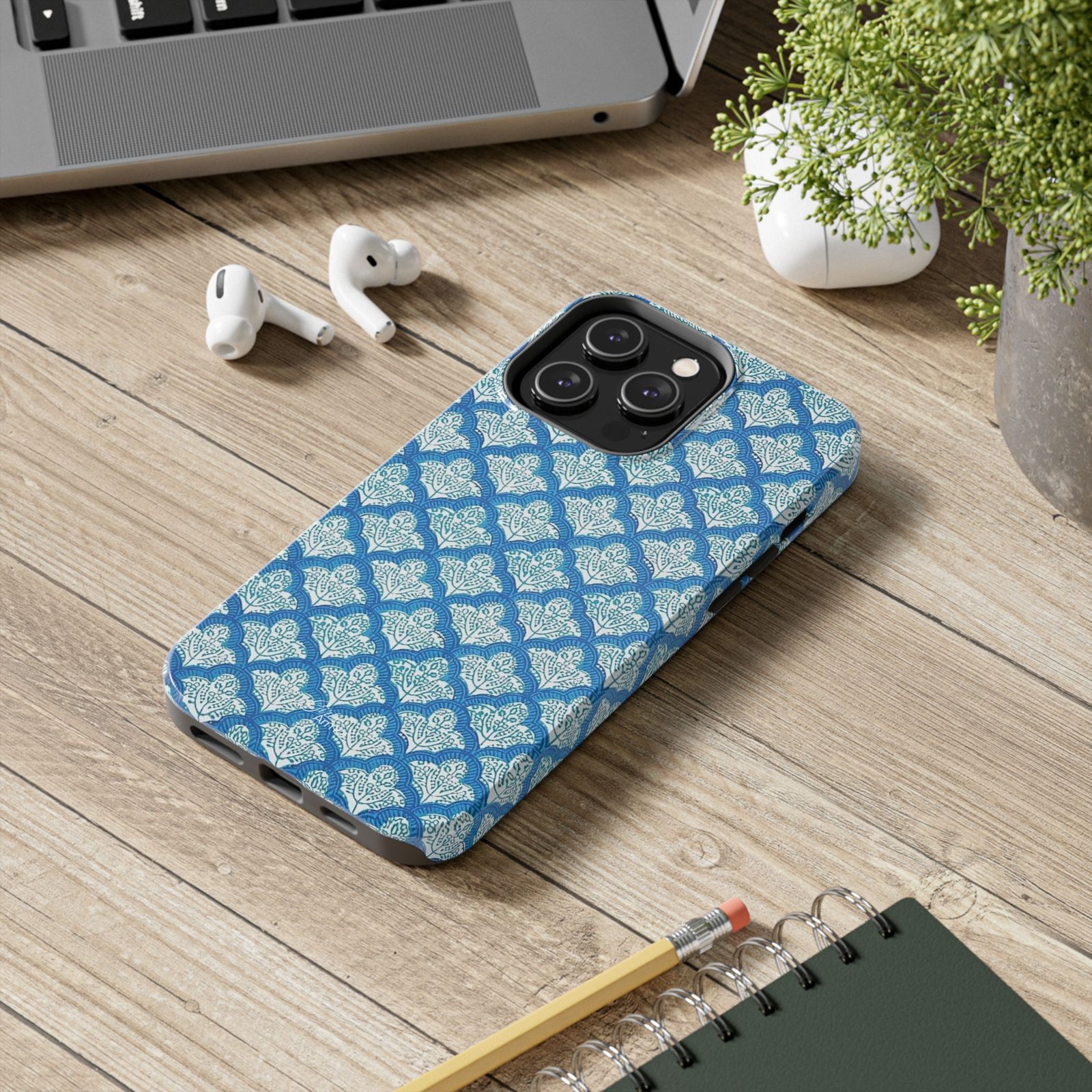 Blue and white phone case - Image 53