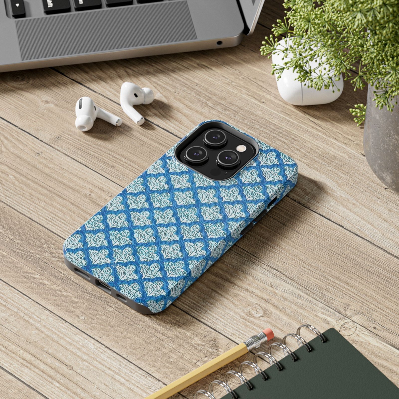 Blue and white phone case - Image 50